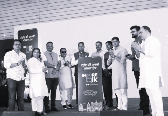 Why Every Indorian Needs the Indore Talk App?