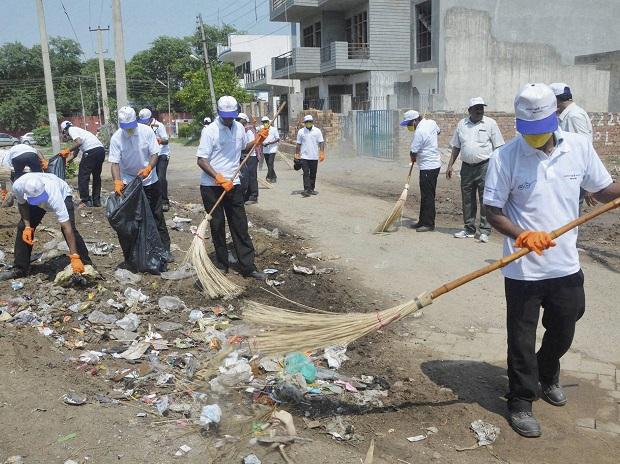 The golden formula of clean city Indore: "Indoriyon Mein Swachhta Ki Aadat"