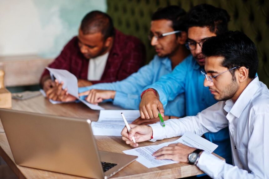 5252 Looking for a Job? Indore’s ‘Yuva Sangam’ Employment Fair on 6 July with 250+ Vacancies