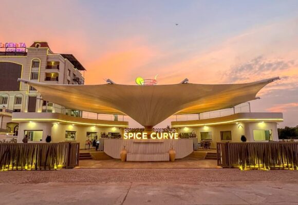 Spice Curve: Where Pure Vegetarian Dining Meets Premium Ambiance in Indore