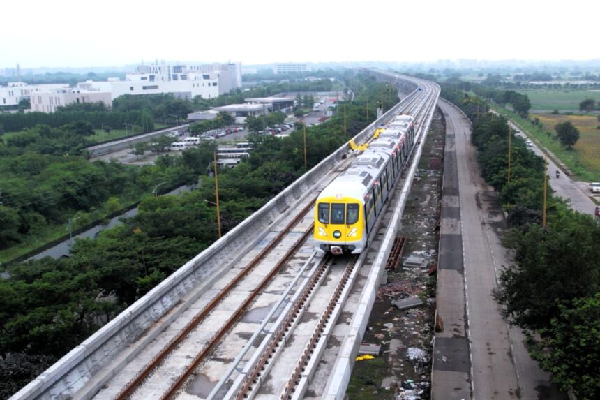 Indore Metro Traial Run Indore Metro Traial Run